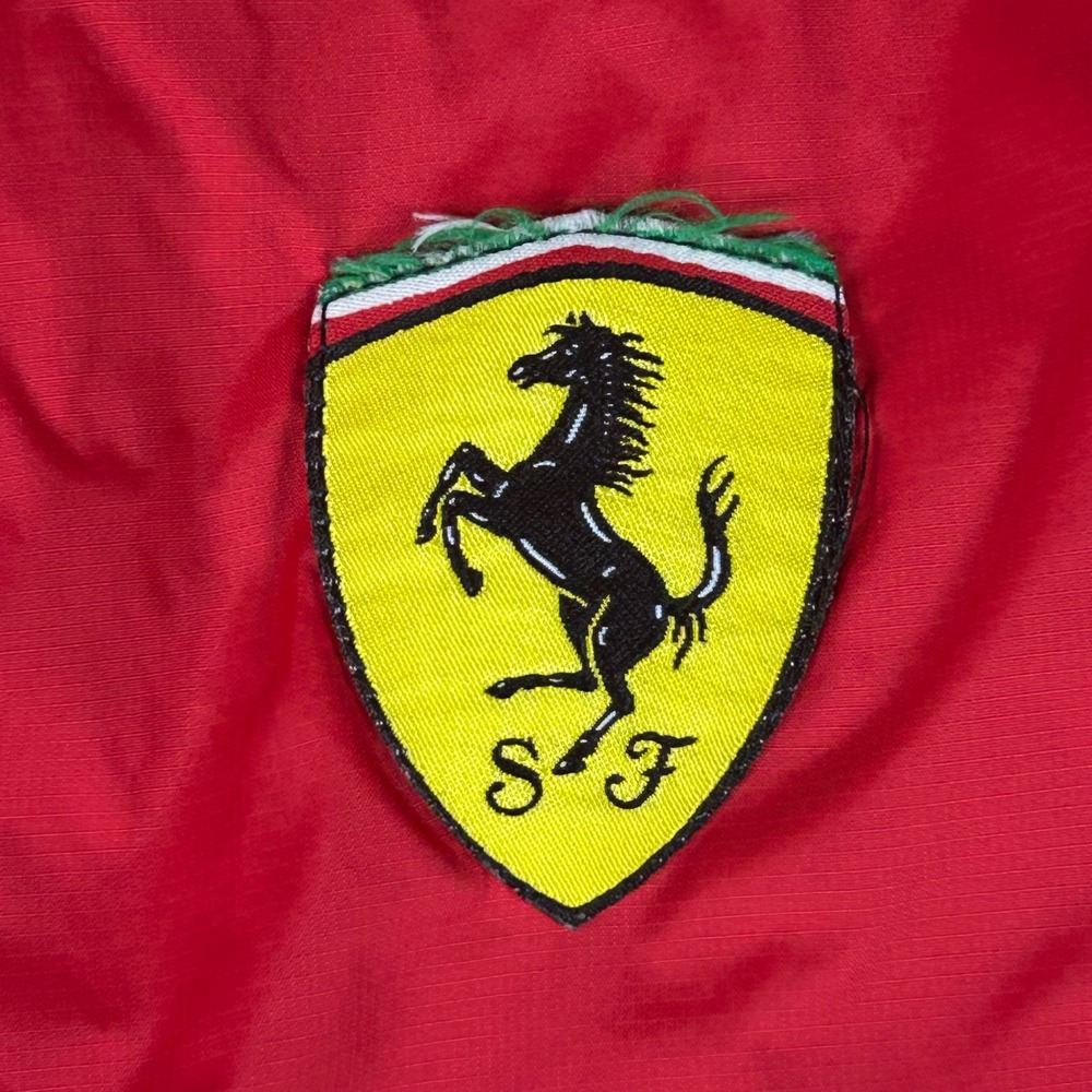 Ferrari Mens Red Hooded Windbreaker Jacket Scuderia F1 Racing Mesh Lined Size M - Picture 2 of 12